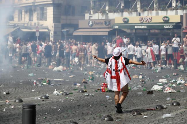 Inghilterra e Russia escluse da EURO 2016?