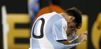 Messi lascia la nazionale dopo la sconfitta ai rigori contro il Cile