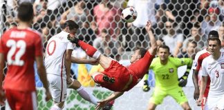 Polonia ai quarti, supera la Svizzera ai rigori