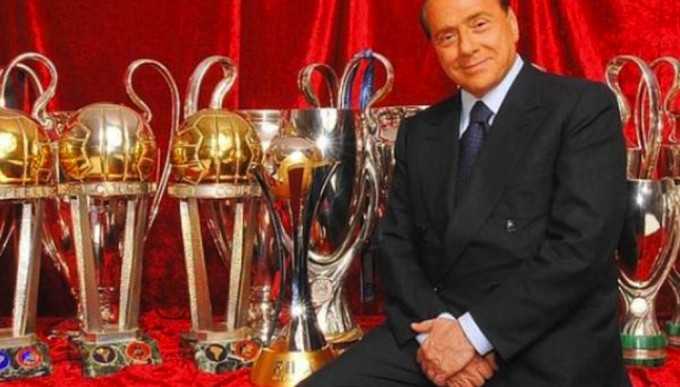 Milan ai cinesi, annuncio di Berlusconi