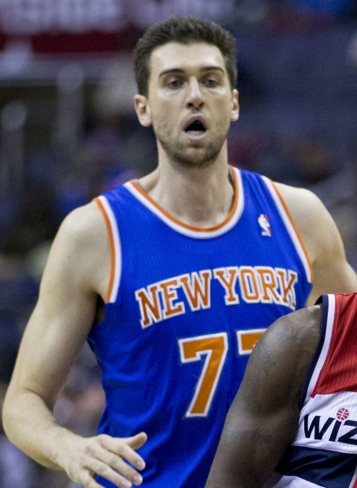 Bargnani al Baskonia