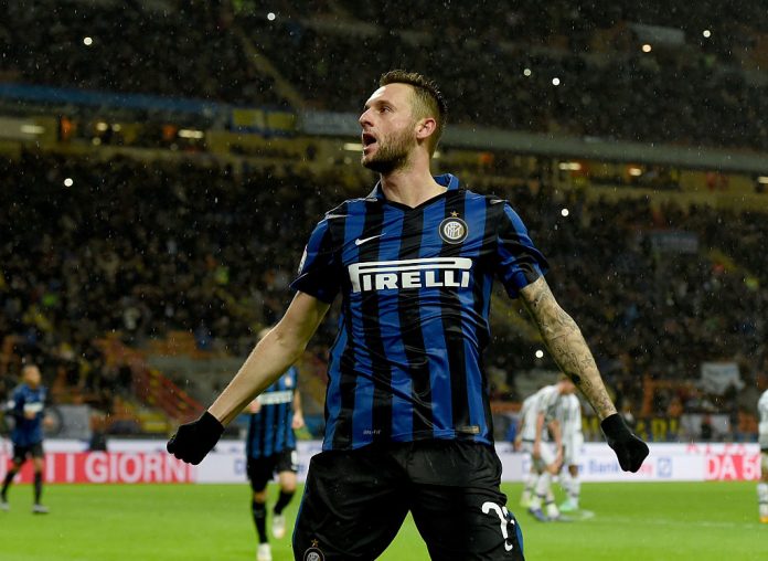 Brozovic Inter De Boer