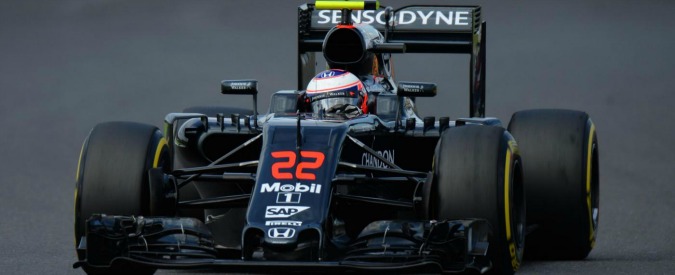 apple F1 Apple McLaren