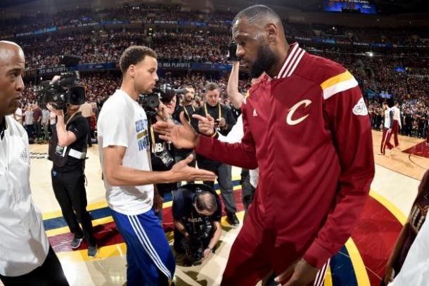 Basket NBA Golden State Cleveland è un monologo gialloblu Basket NBA Golden State Cleveland è un monologo gialloblu