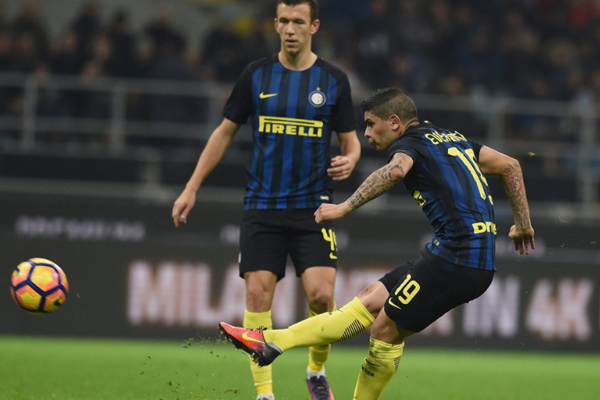 Banega e Perisic trascinano l'Inter