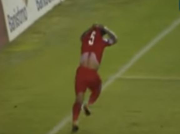 gol di Roman Torres