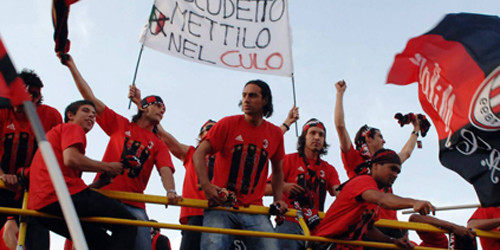 Striscione Ambrosini