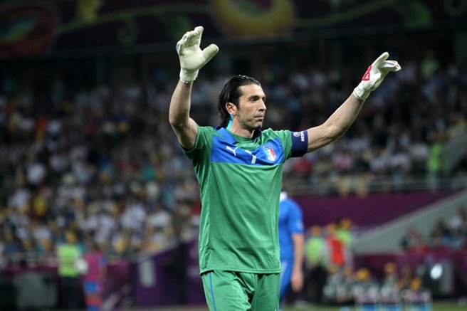 Buffon Psg presentazione