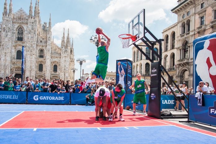 NBA Fan Zone Duomo Milano Billups