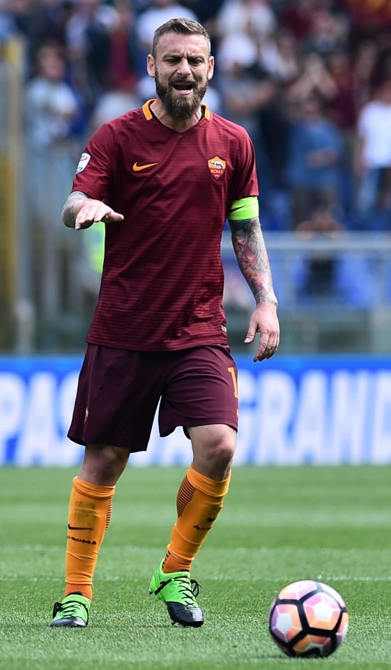 De Rossi lascia Roma