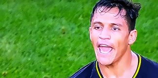 Infortunio muscolare per Alexis Sanchez, fuori almeno due settimane dalla Copa America Infortunio muscolare per Alexis Sanchez Copa America