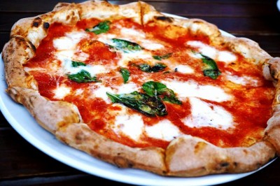 pizza-margherita-01.jpg
