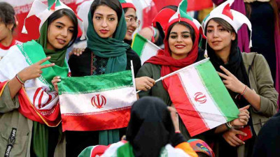 Ragazze-iraniane-1024x576.jpg