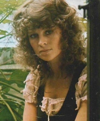 julie.jpg